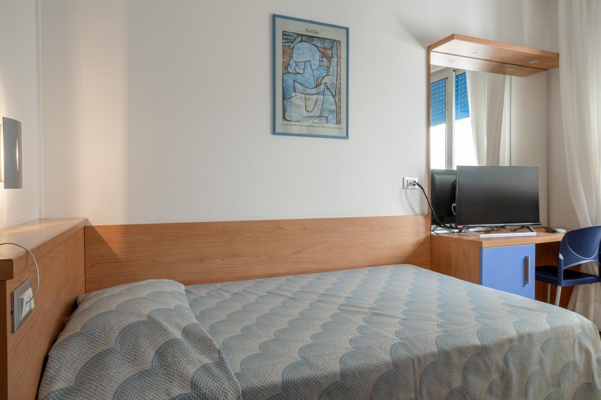 Hotel Riviera Каорле Экстерьер фото