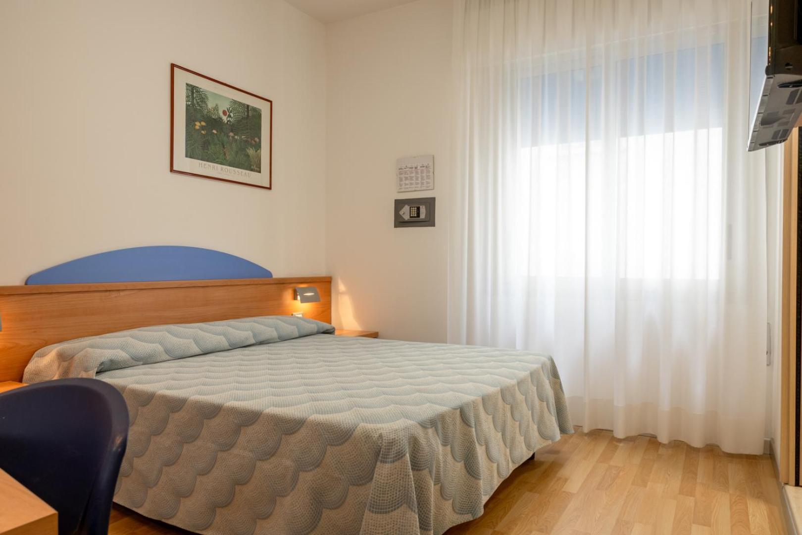 Hotel Riviera Каорле Экстерьер фото